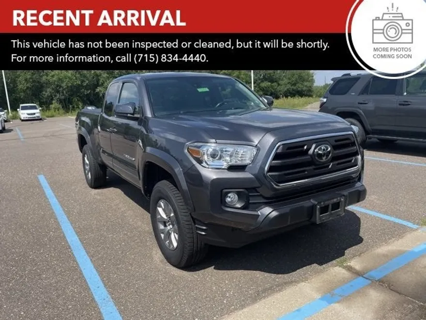 2019 Toyota Tacoma SR5 photo 1