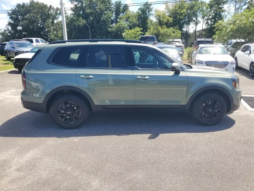 2024 Kia Telluride X-Pro photo 1
