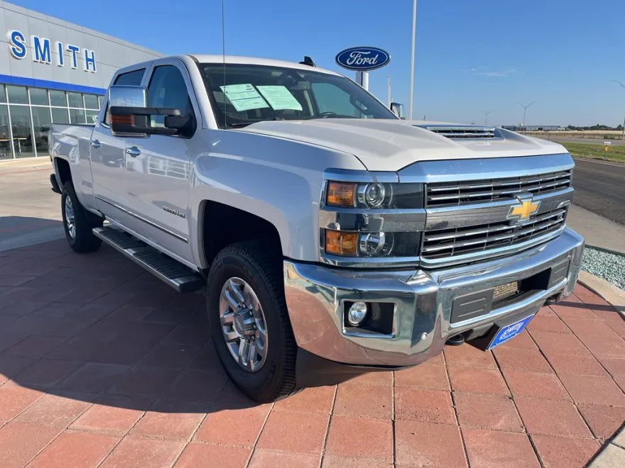 2019 Chevrolet Silverado 2500HD LTZ photo 1