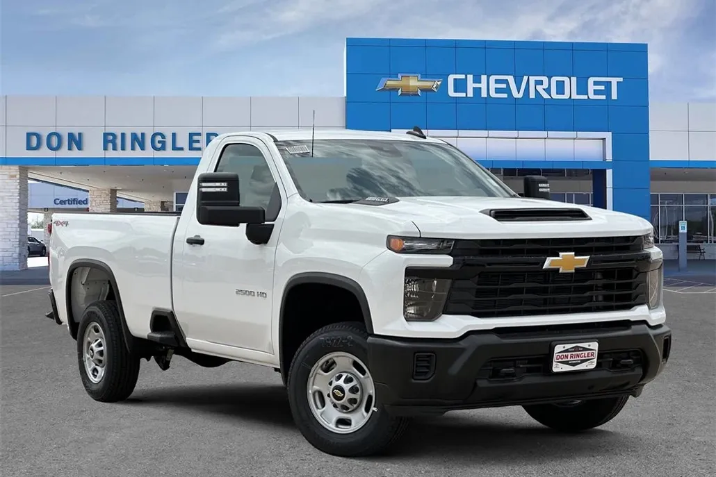 2024 Chevrolet Silverado 2500HD photo 1