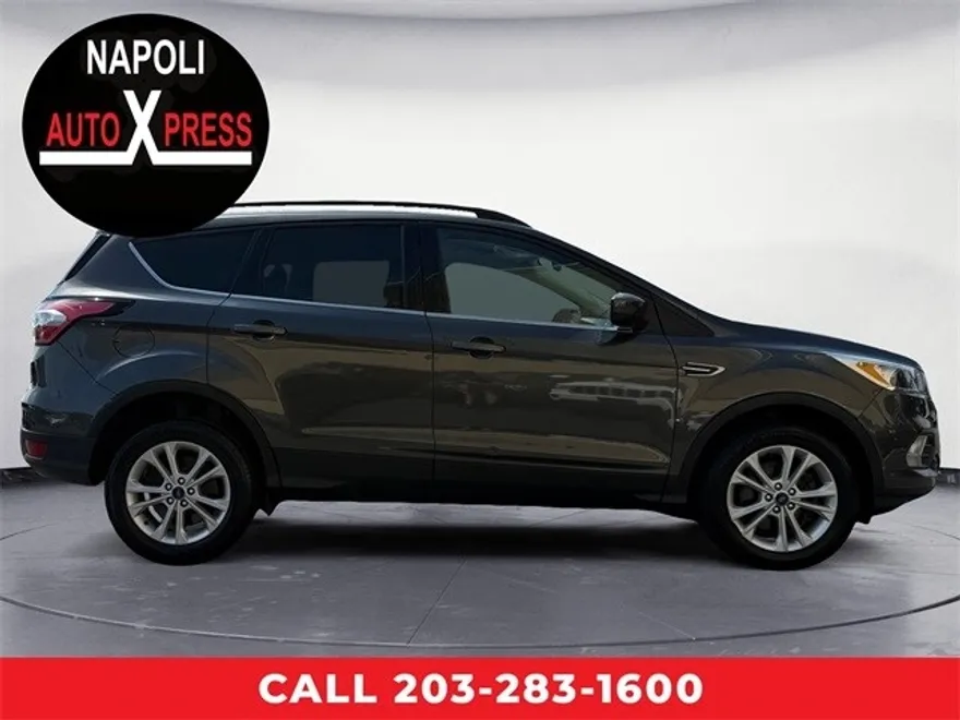2018 Ford Escape SE photo 1