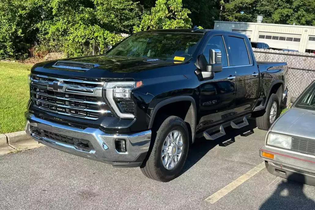 2024 Chevrolet Silverado 2500HD LTZ photo 1