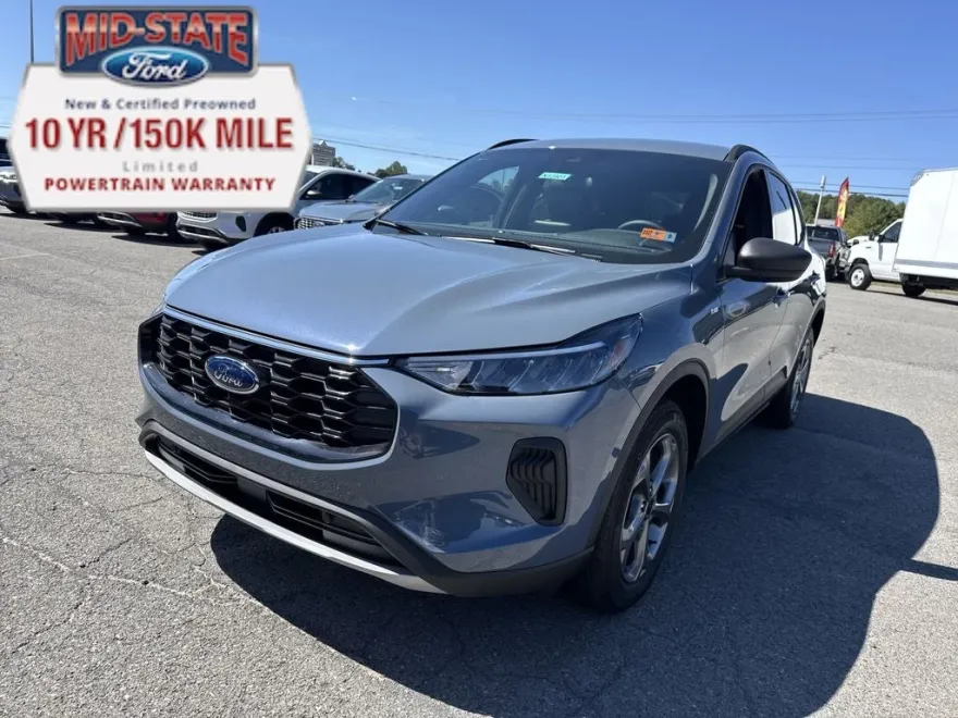 2025 Ford Escape ST-Line photo 1