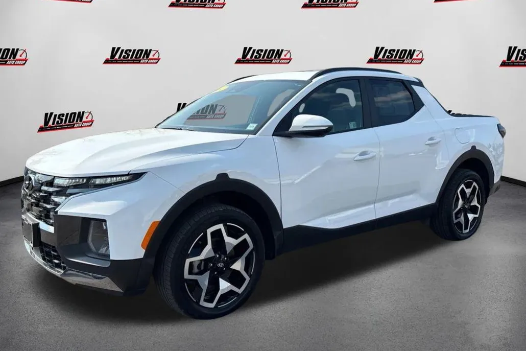 2024 Hyundai Santa Cruz Limited photo 1