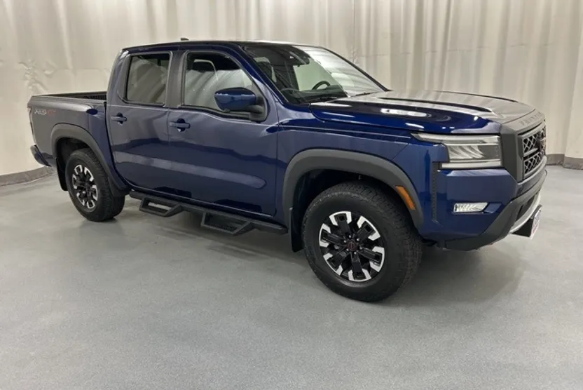 2023 Nissan Frontier PRO-4X photo 1