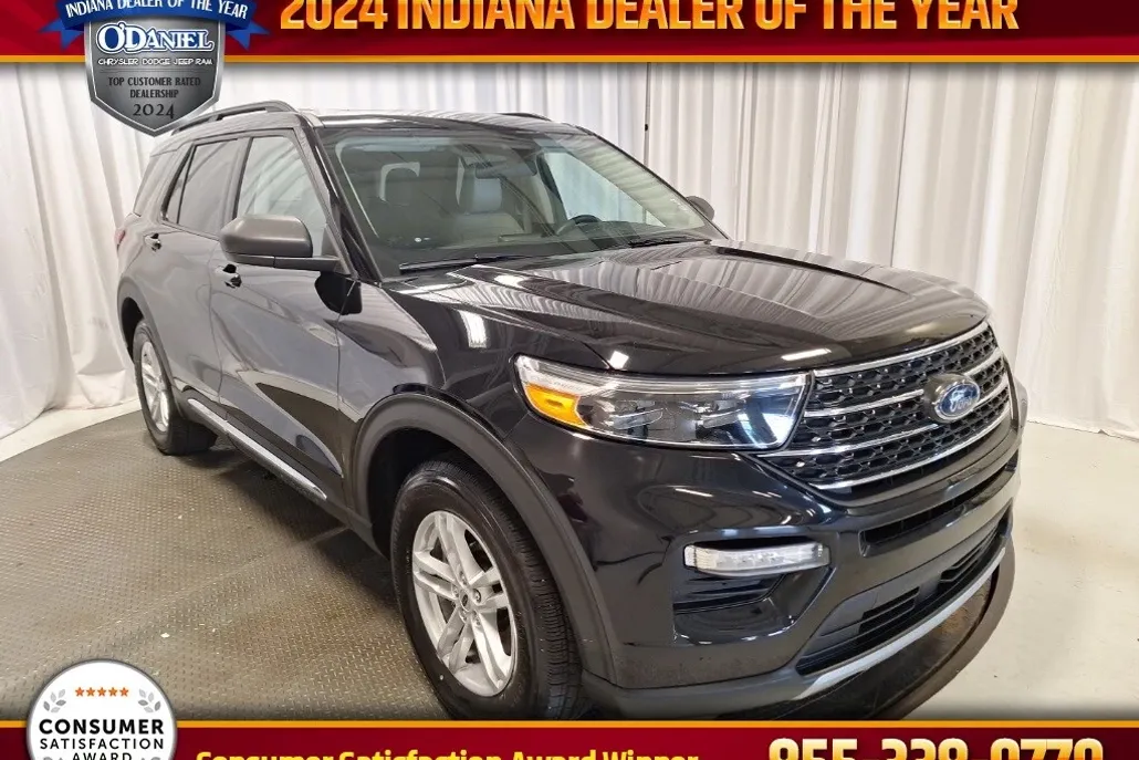 2022 Ford Explorer XLT photo 1
