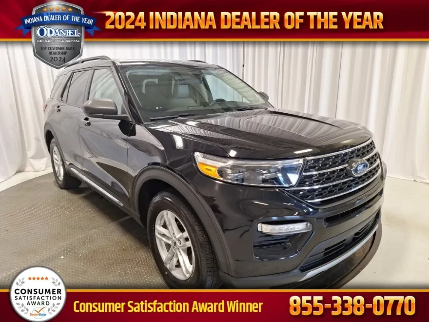 2022 Ford Explorer XLT photo 1