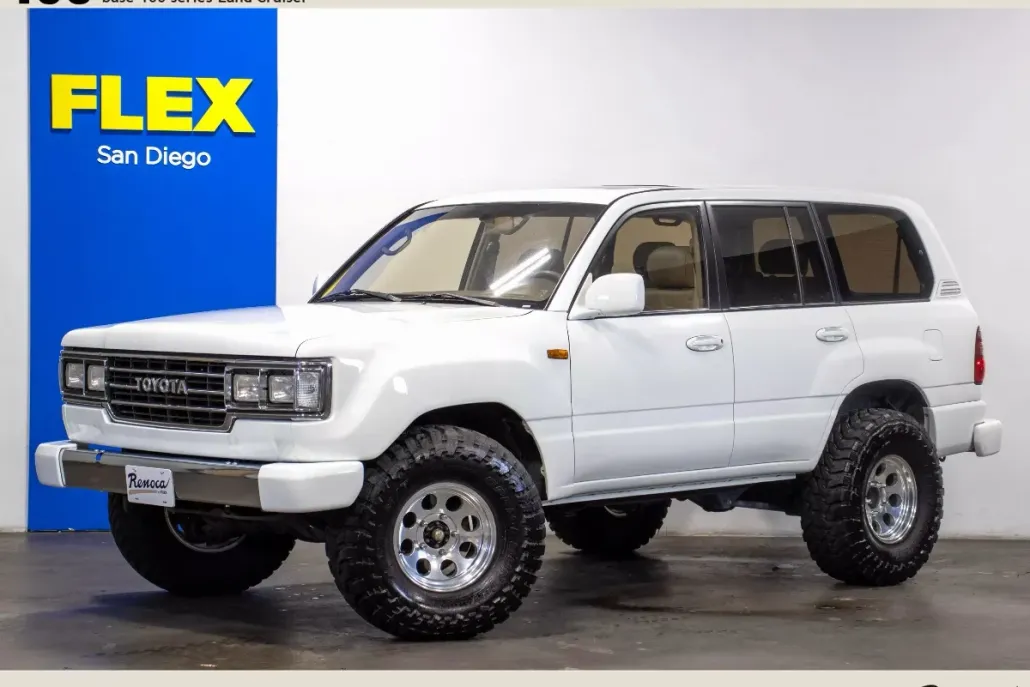 2001 Lexus LX 470 photo 1