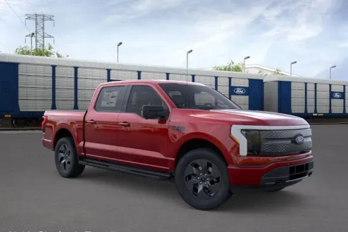 2025 Ford F-150 Lightning photo 3