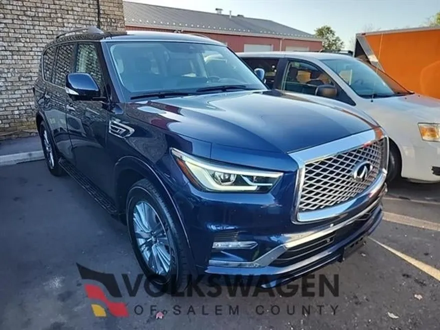 2024 Infiniti QX80 Luxe photo 1