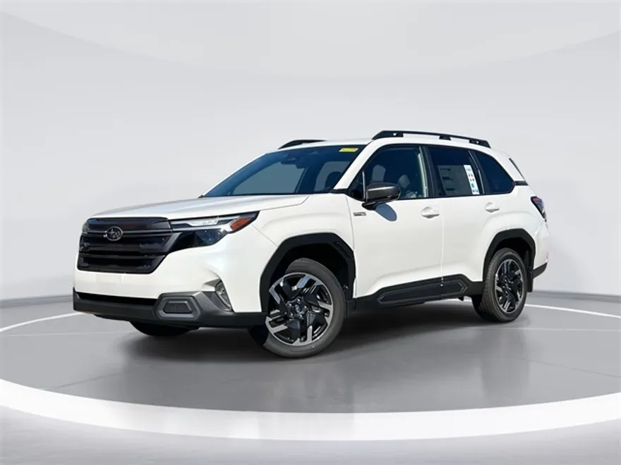 2025 Subaru Forester Limited photo 1