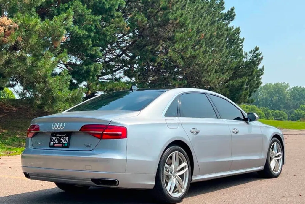 2016 Audi A8 L 4.0T Quattro Sport photo 1