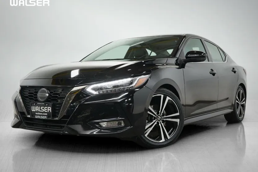 2023 Nissan Sentra SR photo 1