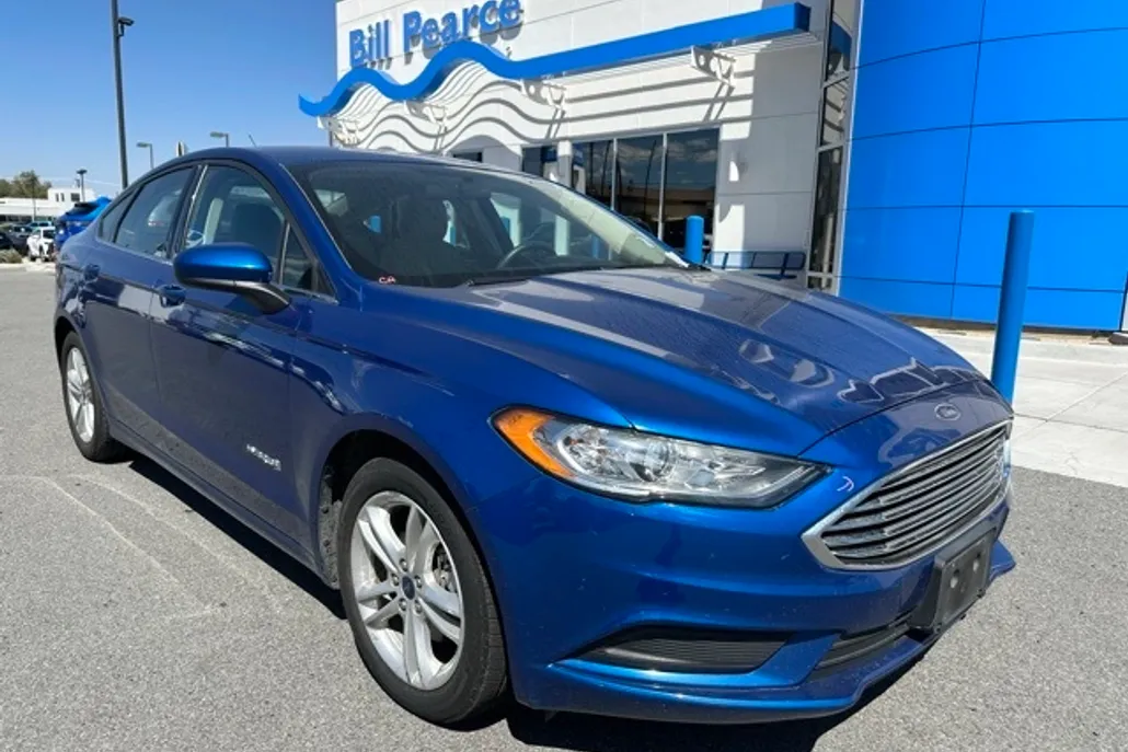 2018 Ford Fusion Hybrid S photo 1