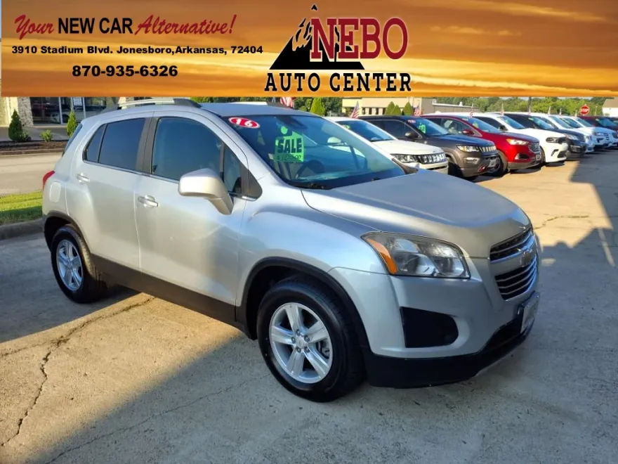 2016 Chevrolet Trax LT photo 1