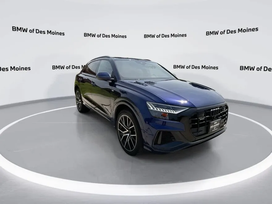 2021 Audi Q8 55 Premium Plus photo 1