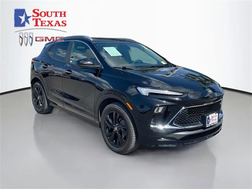 2025 Buick Encore GX Sport Touring photo 1