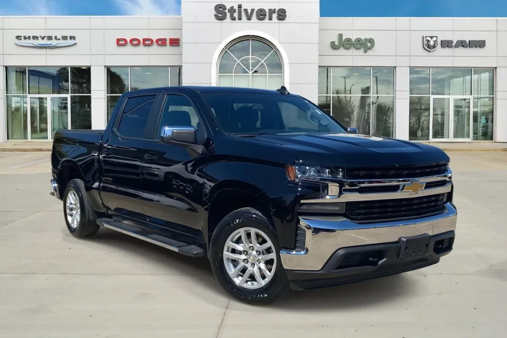 2019 Chevrolet Silverado 1500 LT photo 1