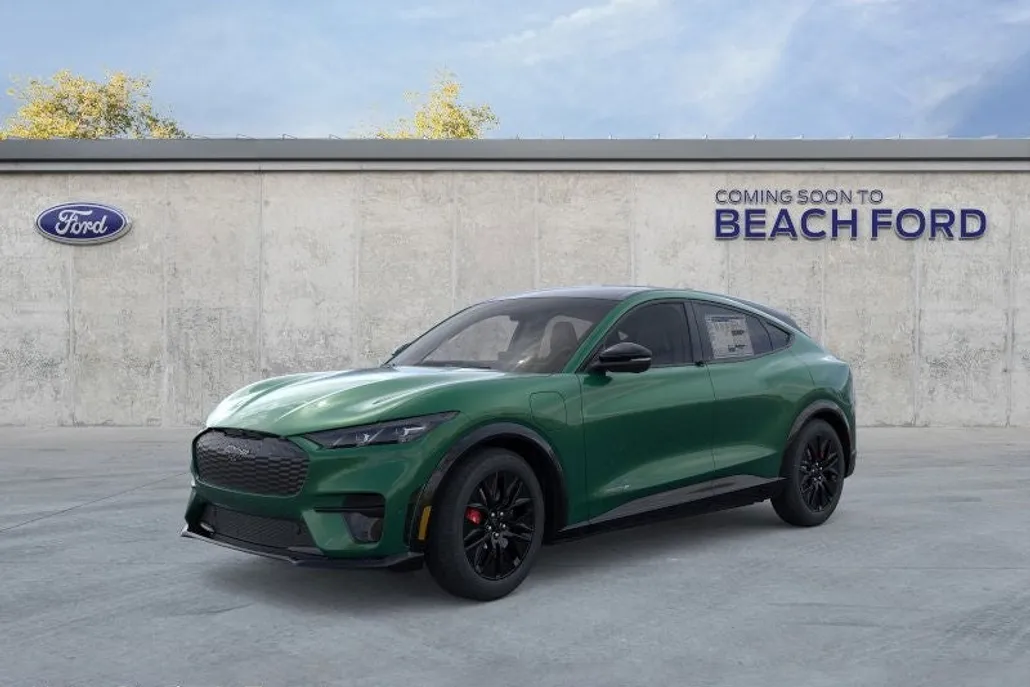 2025 Ford Mustang Mach-E Premium photo 1