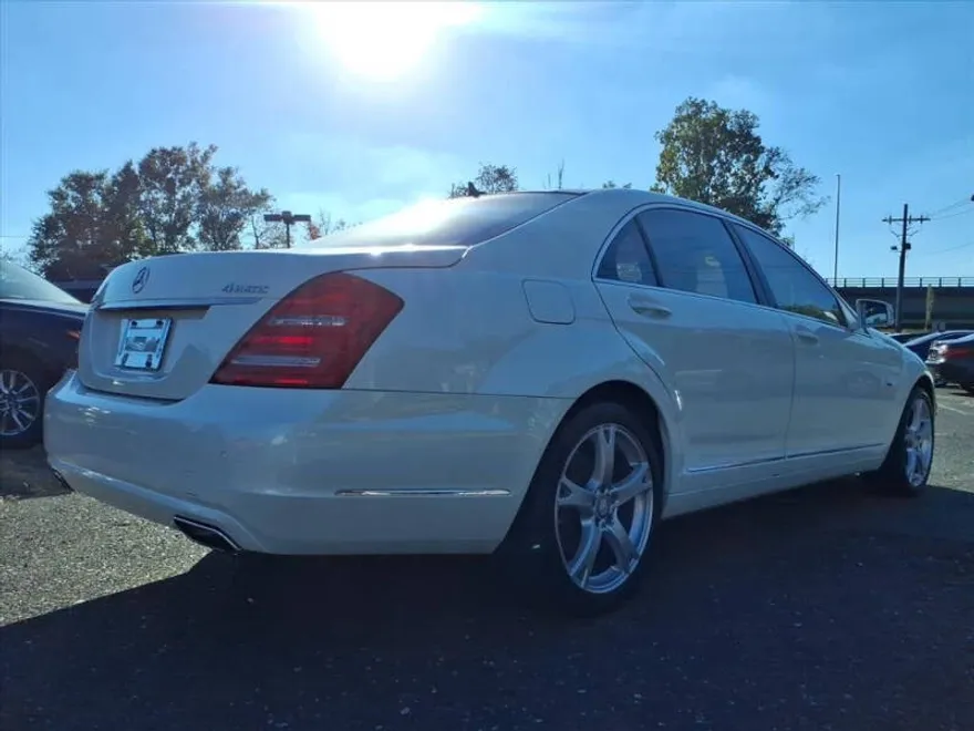 2012 Mercedes Benz S 550 4MATIC photo 1