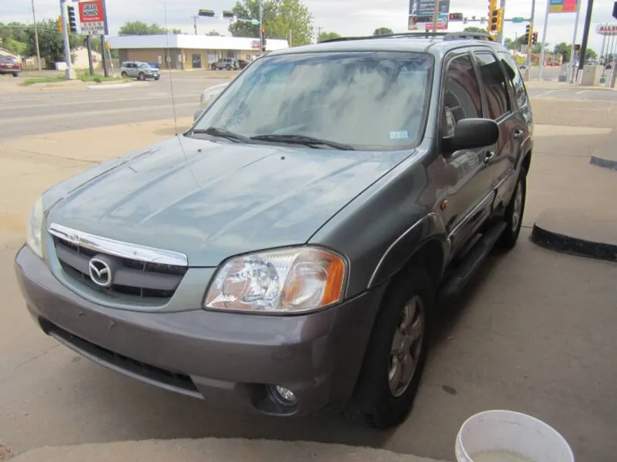 2004 Mazda Tribute ES photo 1