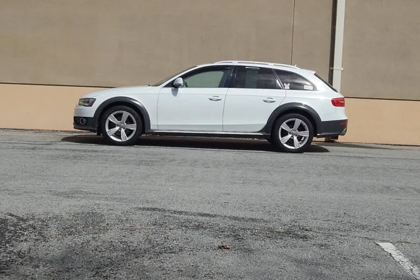 2015 Audi A4 Allroad Quattro Premium Plus photo 1