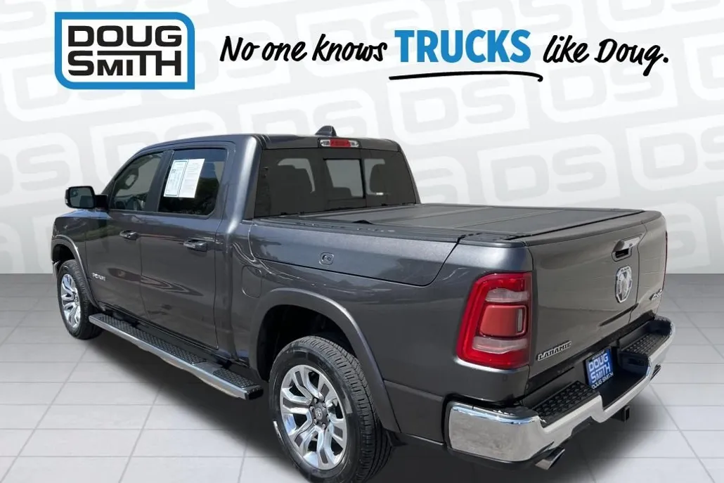 2020 Ram 1500 Laramie photo 1