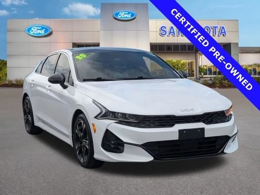 2023 Kia K5 GT-Line photo 1