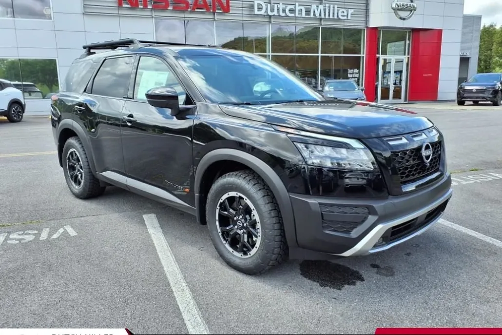 2025 Nissan Pathfinder Rock Creek photo 1