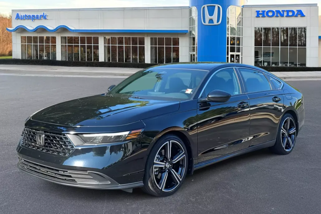 2023 Honda Accord Hybrid Sport photo 1