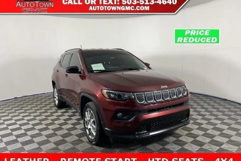 2022 Jeep Compass Latitude Lux photo 1