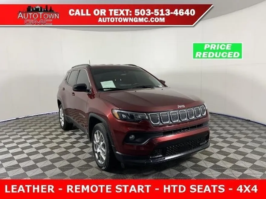 2022 Jeep Compass Latitude Lux photo 1