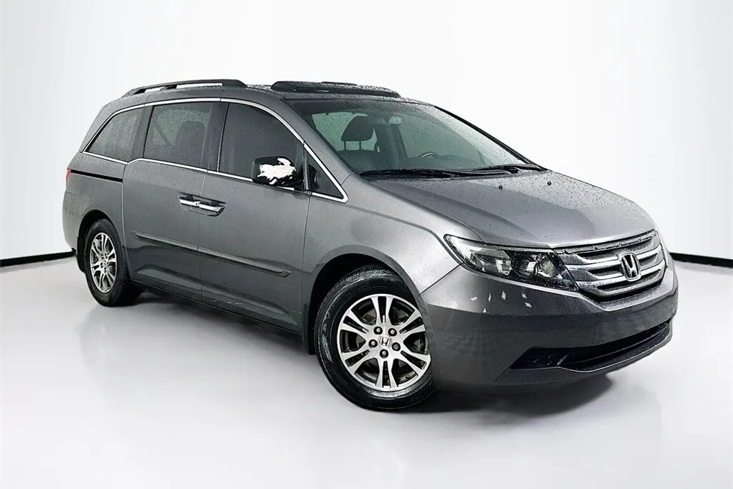 2013 Honda Odyssey EX-L photo 1