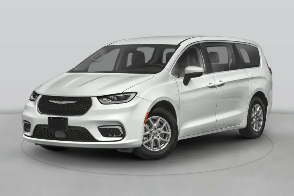 2024 Chrysler Pacifica Touring L photo 1