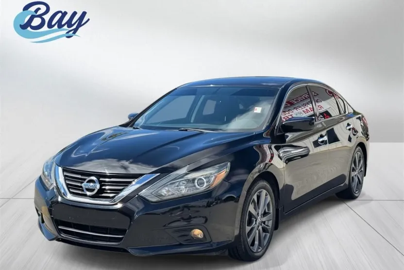 2018 Nissan Altima 2.5 SR photo 1