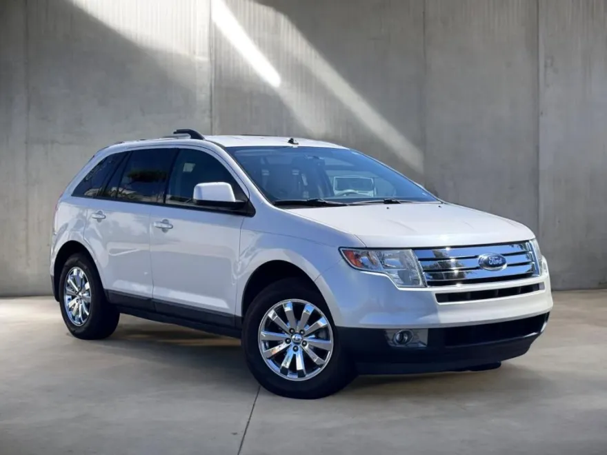 2010 Ford Edge SEL photo 1