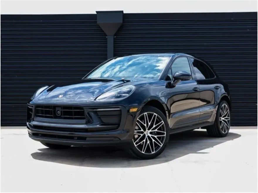 2025 Porsche Macan Base photo 1