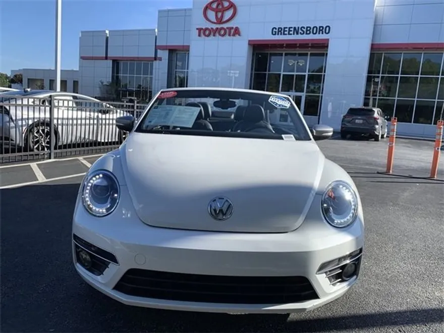 2014 Volkswagen Beetle 1.8T photo 1