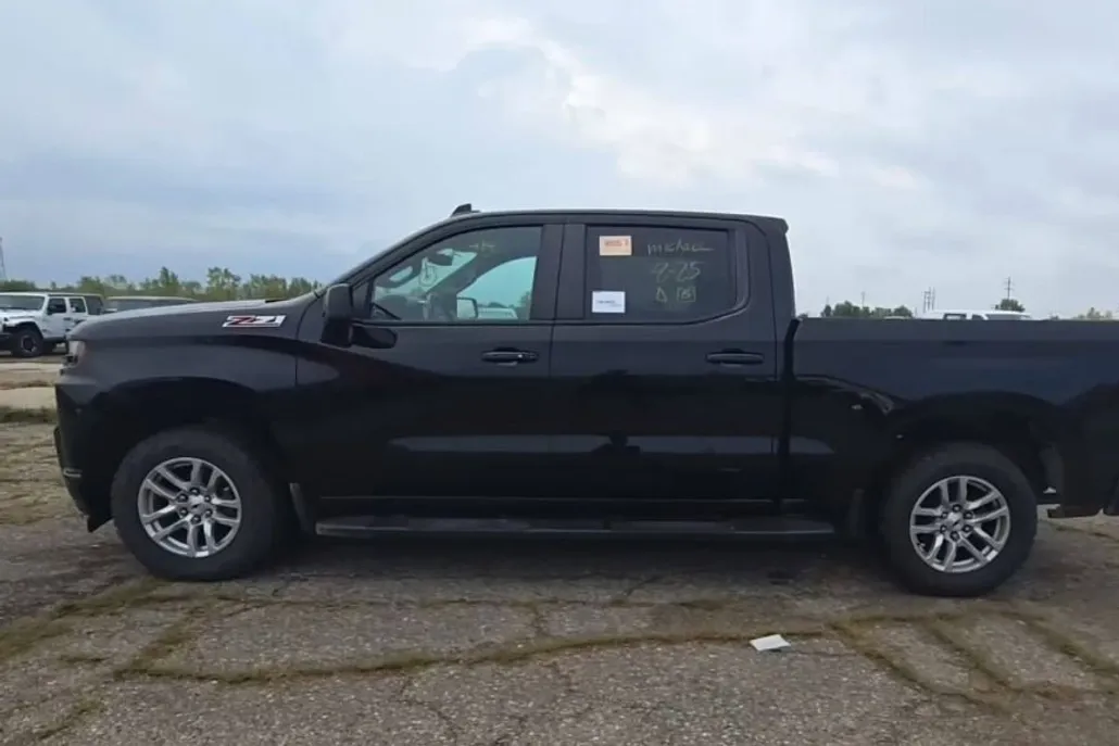 2020 Chevrolet Silverado 1500 RST photo 1