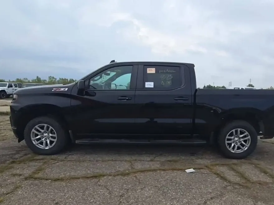 2020 Chevrolet Silverado 1500 RST photo 1