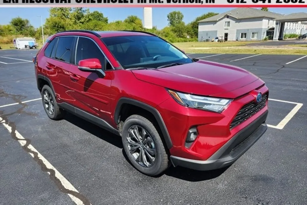 2024 Toyota RAV4 Hybrid XLE Premium photo 1
