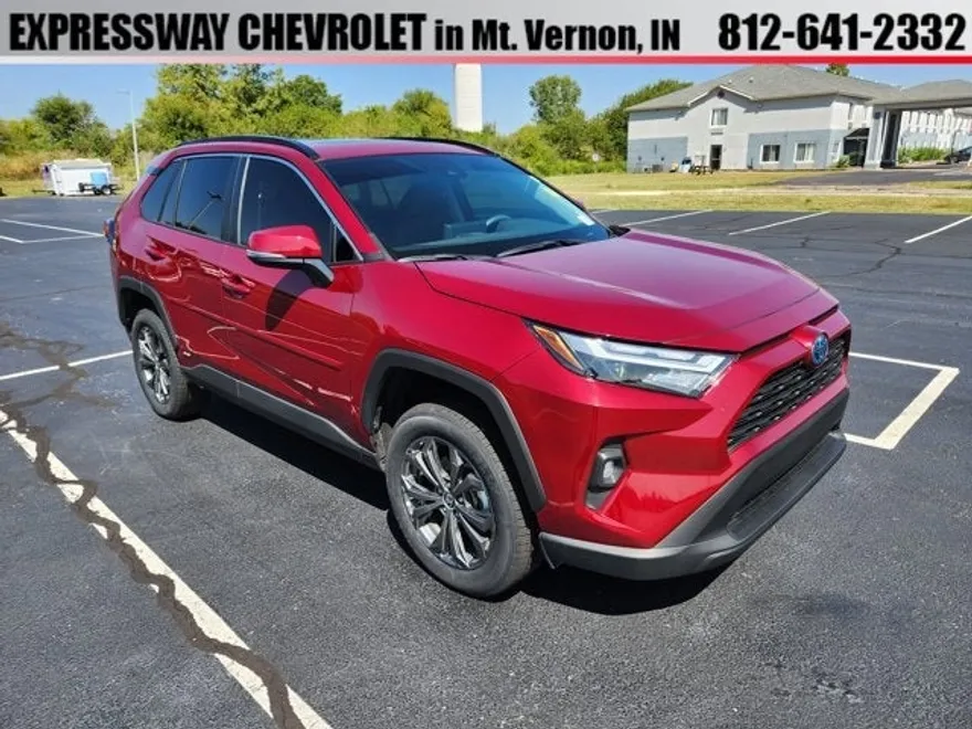 2024 Toyota RAV4 Hybrid XLE Premium photo 1