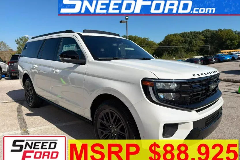 2025 Ford Expedition MAX Platinum photo 1