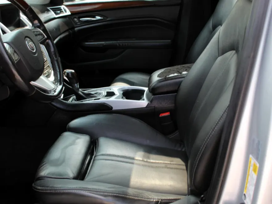 2012 Cadillac SRX Luxury photo 16