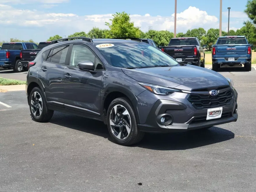2024 Subaru Crosstrek Limited photo 1