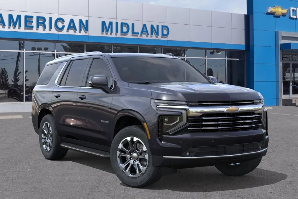 2025 Chevrolet Tahoe LT photo 1