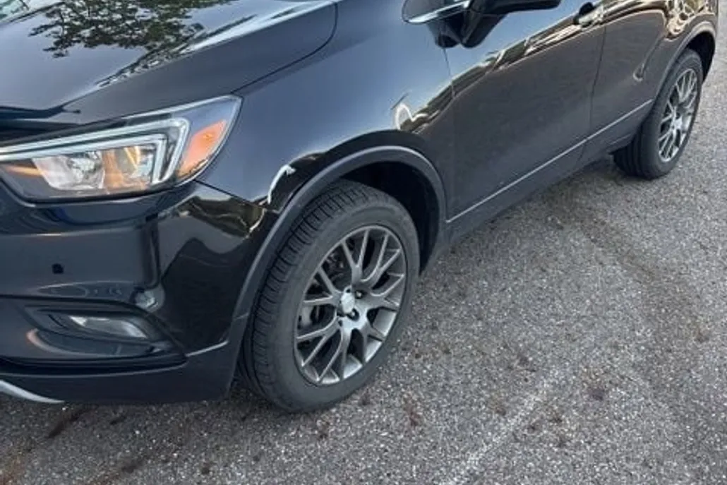 2018 Buick Encore Sport Touring photo 1