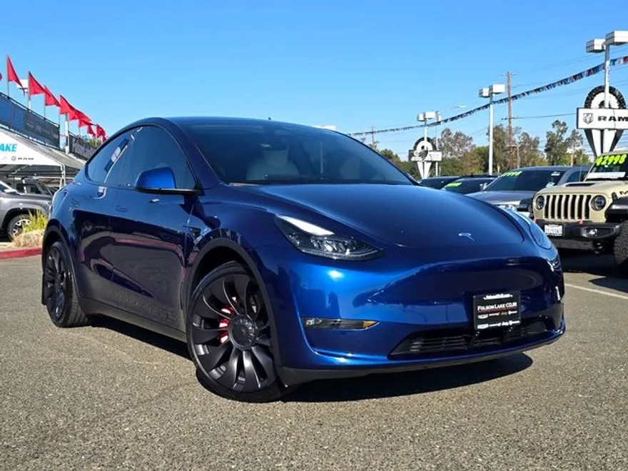 2023 Tesla Model Y Performance photo 1
