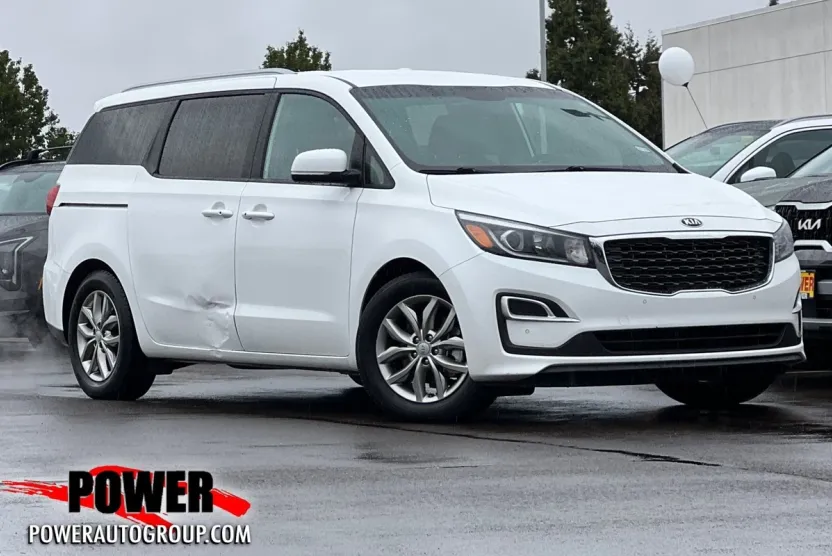 2020 Kia Sedona EX photo 1