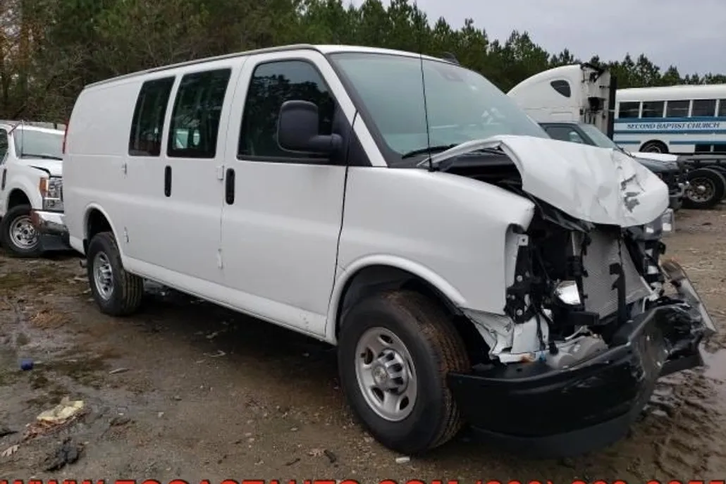 2021 Chevrolet Express Cargo Van 2500 photo 1
